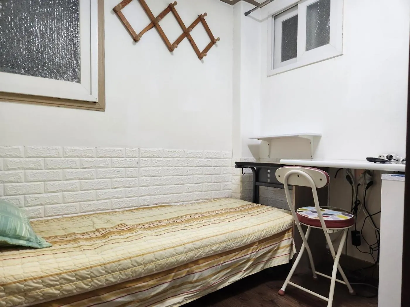 Shinchon Hongdae Private Room Seoul Hostel